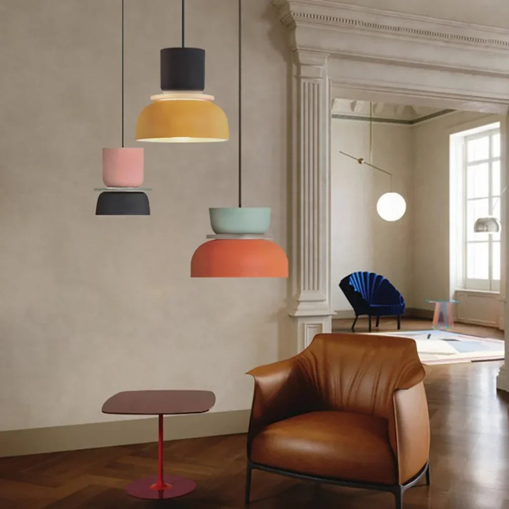Nordische Pendelleuchte mit Farbblock-Design für moderne Räume