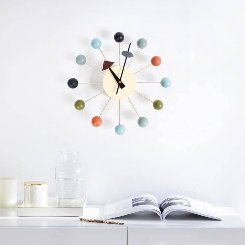 Wanduhr 3D Design minimalistisch rund 32 cm für moderne Räume