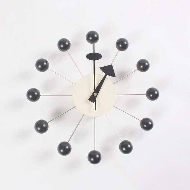 Minimalist 3D Design round wall clock 32 cm for modern rooms