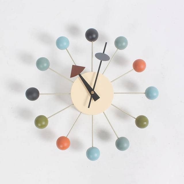 Wanduhr 3D Design minimalistisch rund 32 cm für moderne Räume