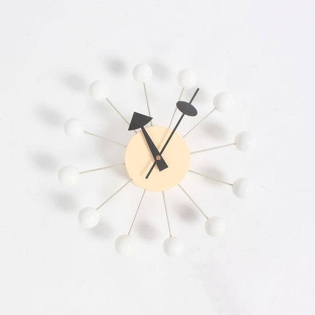 Minimalist 3D Design round wall clock 32 cm for modern rooms
