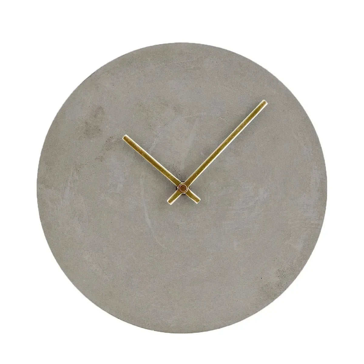 Minimalistische Wanduhr aus Beton mit Messingzeigern – skandinavisches Design