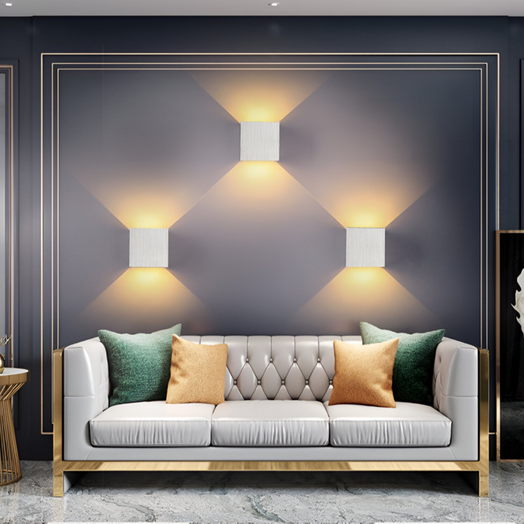 Wall Light with USB & Mains Connection – Warm & Cool White