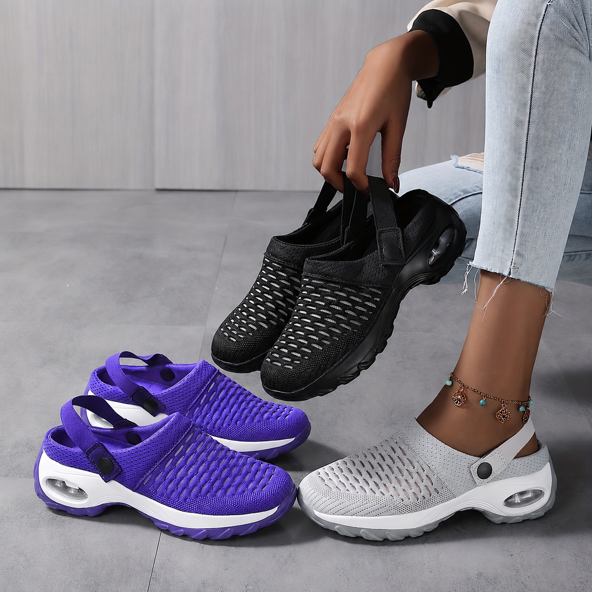 Orthopedic women's clogs - air-cushioning with mesh upper