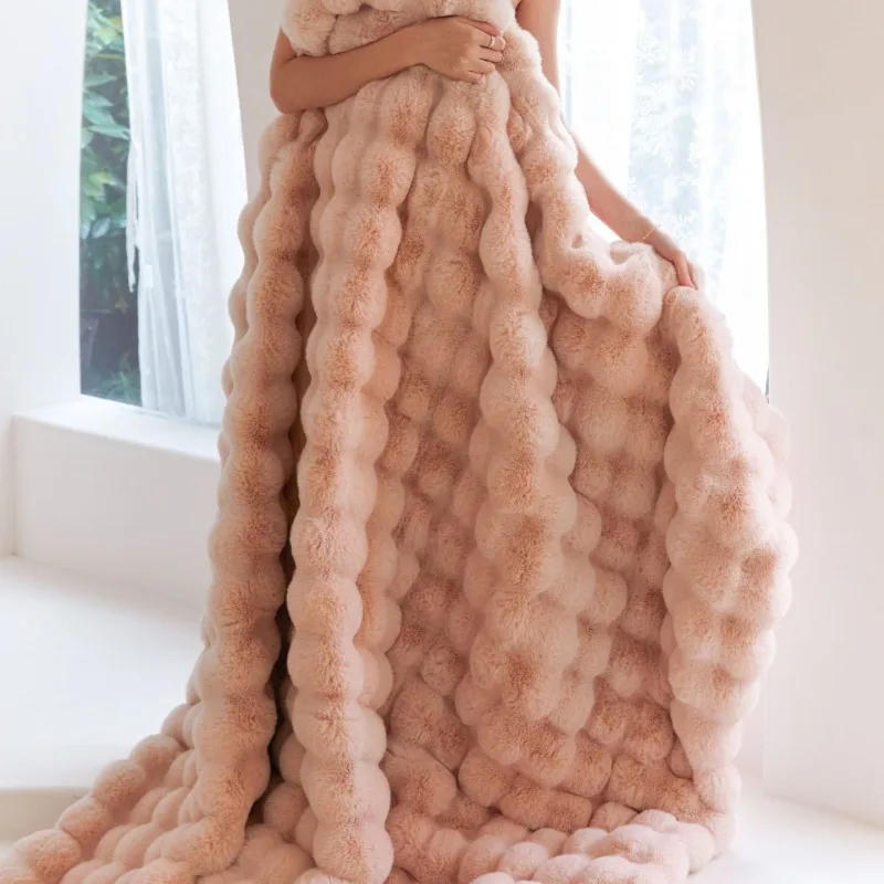 Extra-thick plush blanket for the sofa and bed – Warm winter blanket