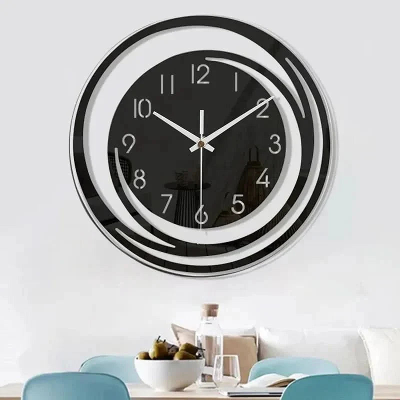 Moderne Wanduhr mit minimalistischem Design und lautlosem Uhrwerk