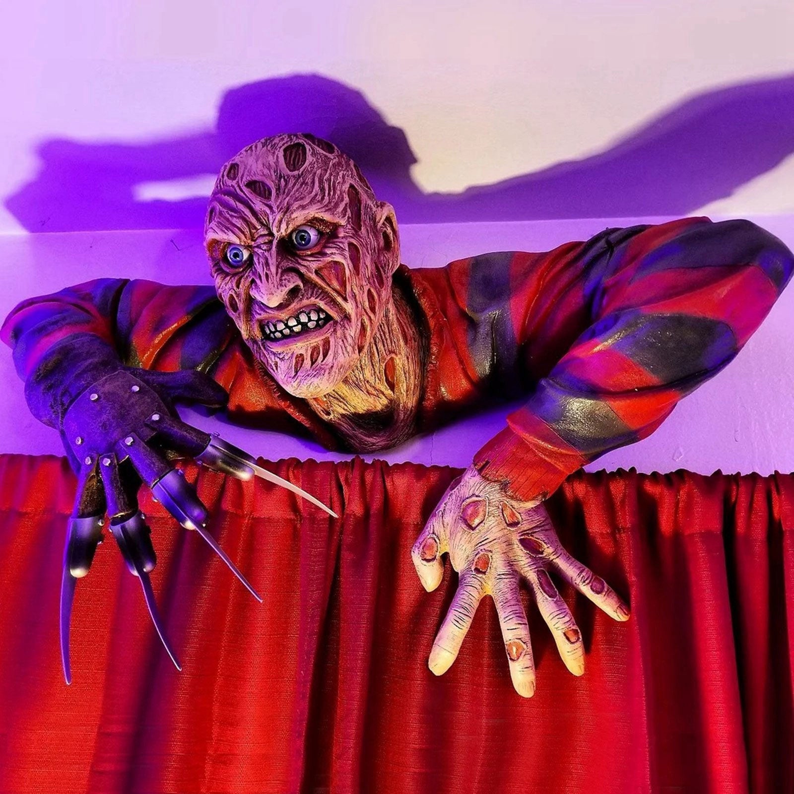 Creepy Grave Walker for Hanging – Halloween Wall Decoration Made of Resin