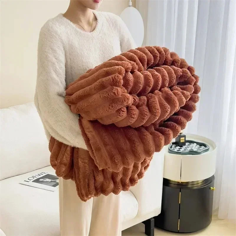 Fleece Decke weich warm – für Sofa, Bett und Freizeit