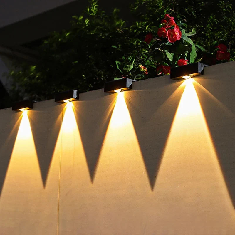 Solar Gartenleuchte mit Farbwechsel und warmweißem Licht IP65