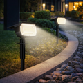 Solar Gartenleuchte mit LED und einstellbarer Helligkeit
