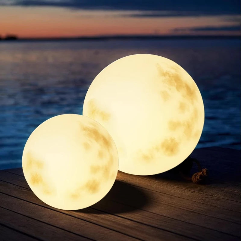 Mondförmige Gartenleuchte – stimmungsvolles Außenlicht