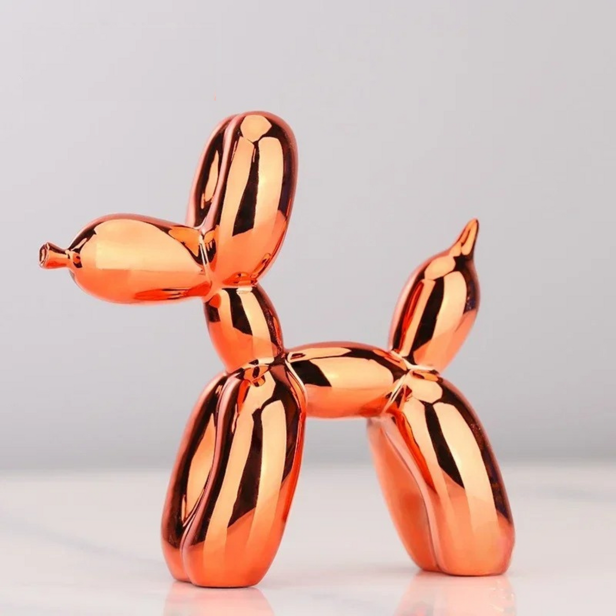 Ballon Hund Skulptur aus Harz – moderne Pop-Art Dekofigur