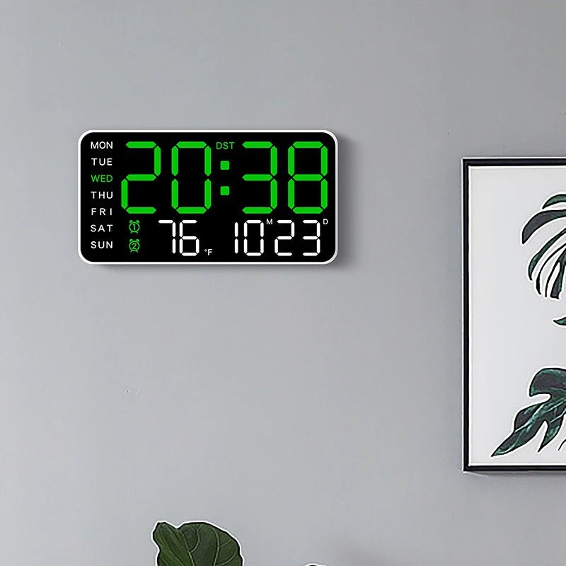 Digitale Wanduhr mit Fernbedienung, zwei Weckern und Temperaturanzeige