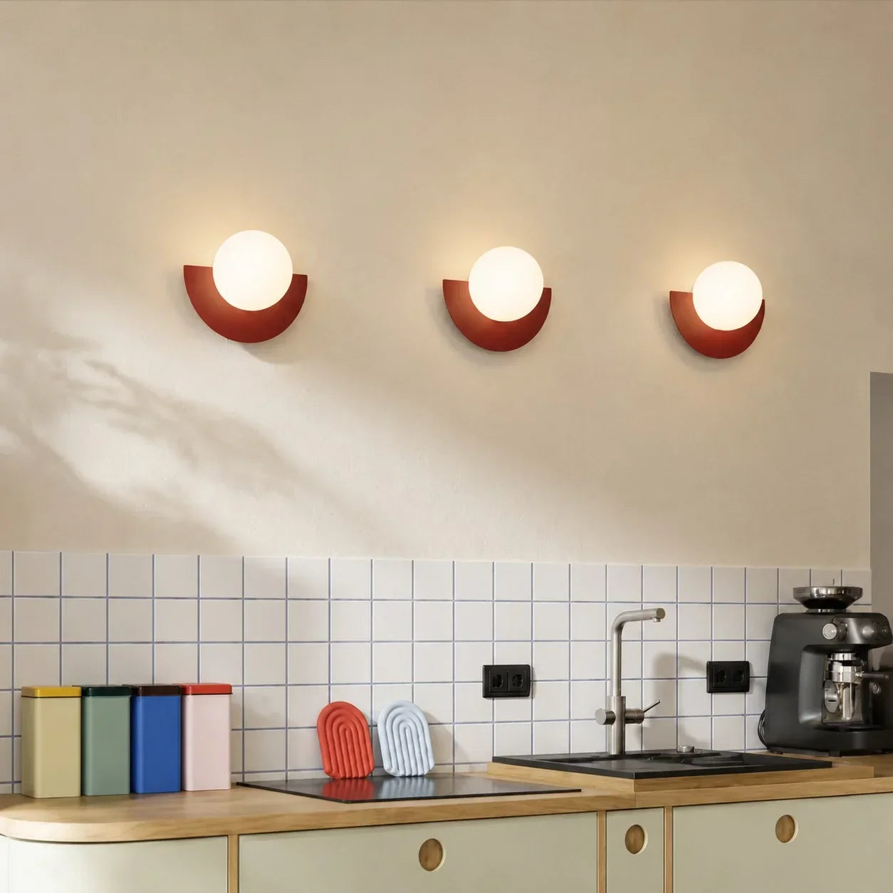 Minimalistische bunte Wandlampe – dekoratives Wandlicht