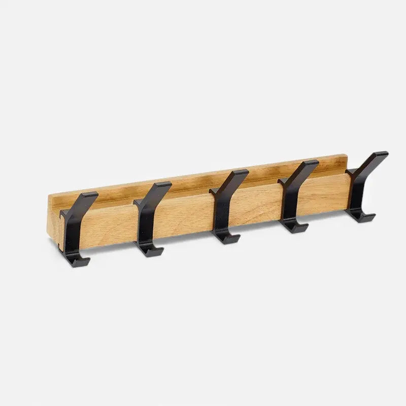 Wandgarderobe aus Holz und Metall – platzsparende Hakenleiste