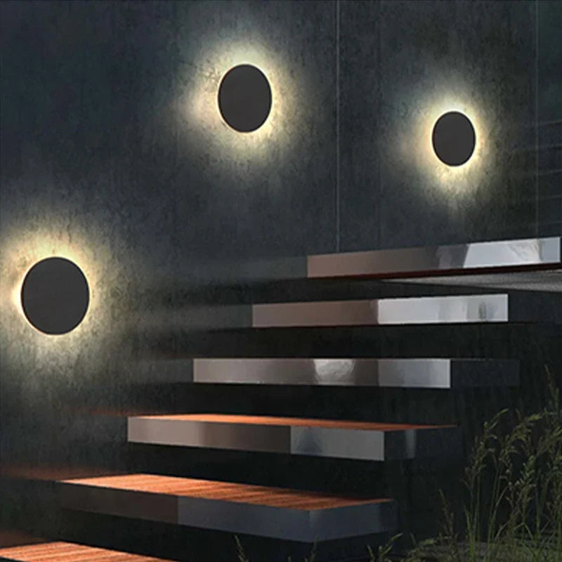 LED aluminum wall light for indoors and outdoors - minimalist