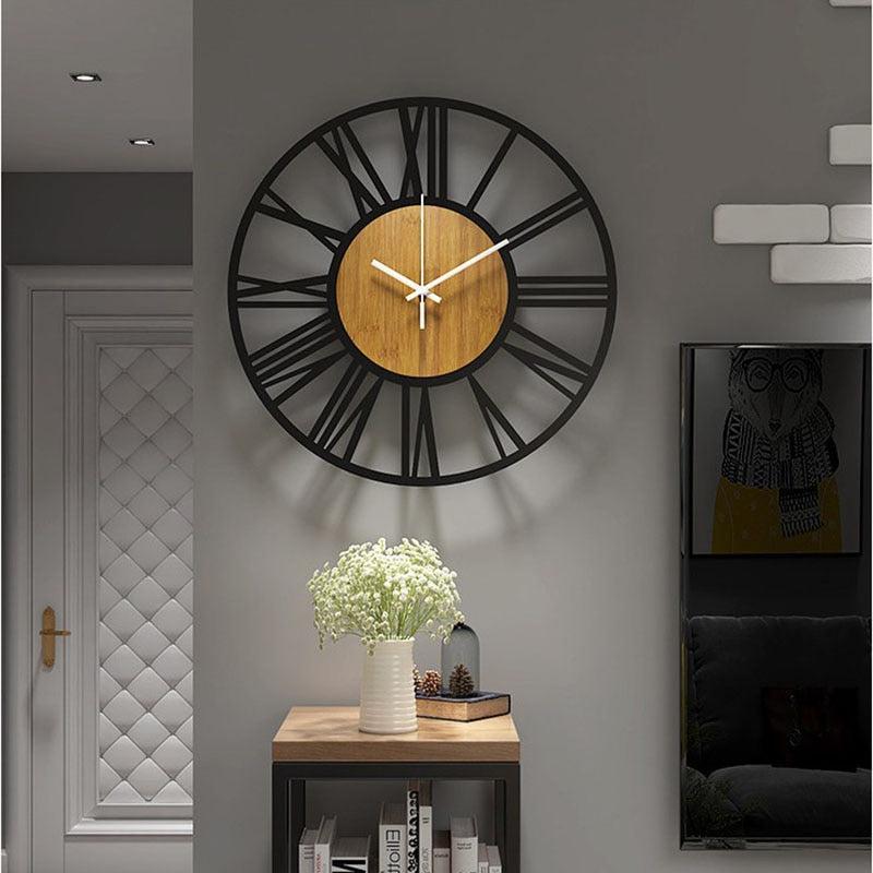 Wanduhr mit Holzoptik und lautlosem Quarzwerk – Skandinavisch