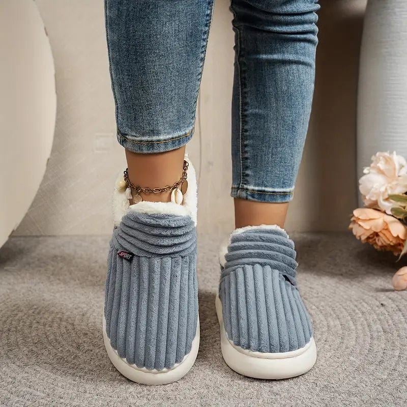 Warm unisex winter slippers with plush lining for the whole family