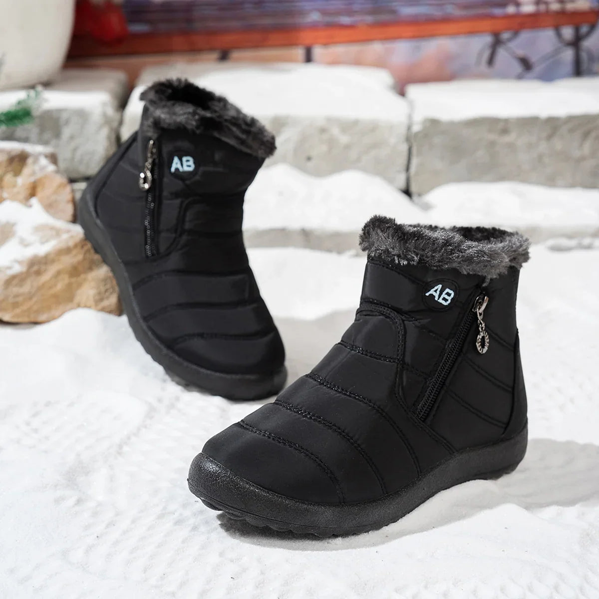 Damen Winterstiefel wasserdicht mit Kunstfell-Futter und Antirutschsohle