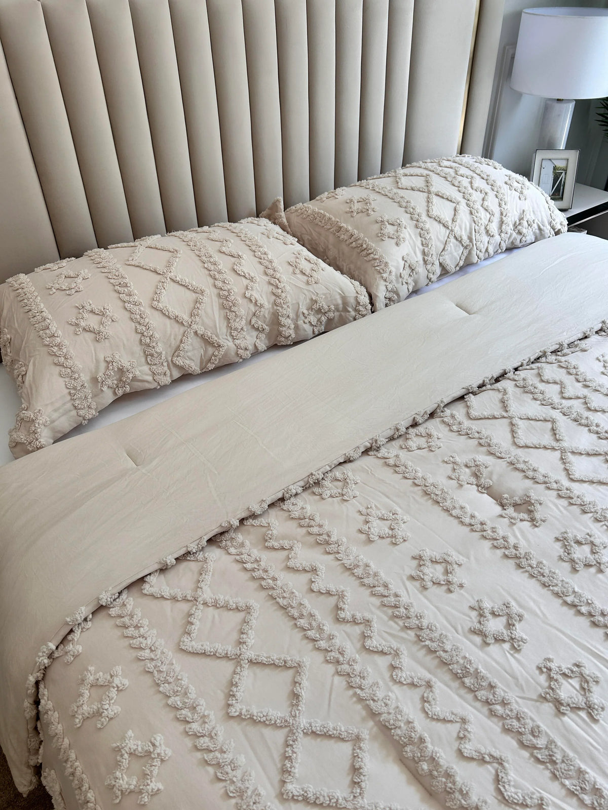 Tufted Boho bedding set – soft blanket for every season