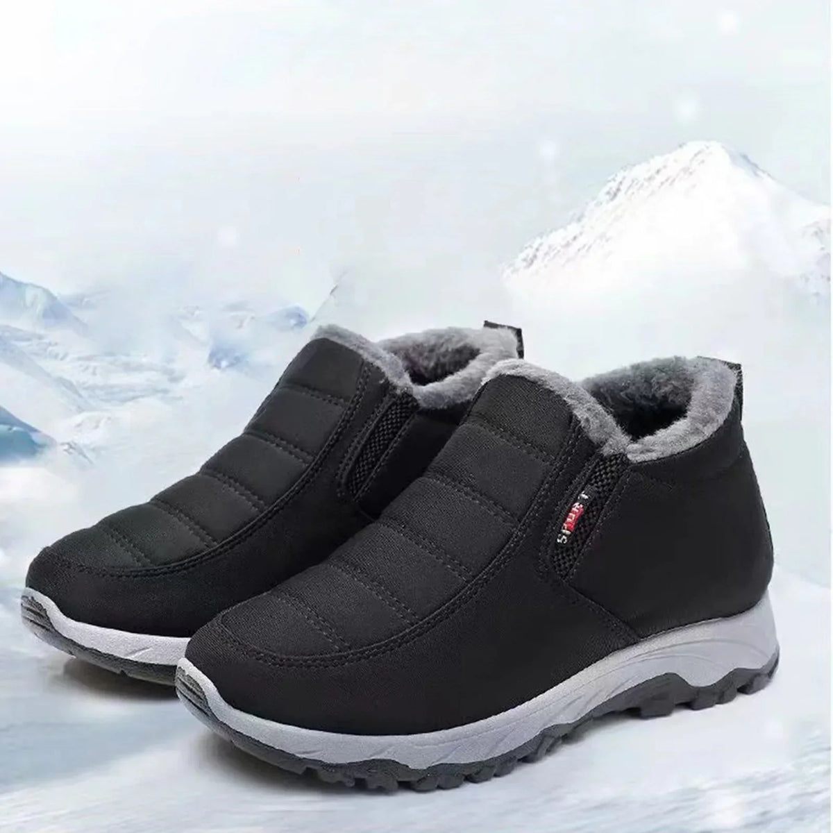 Lined women's winter boots for slipping on, water-repellent