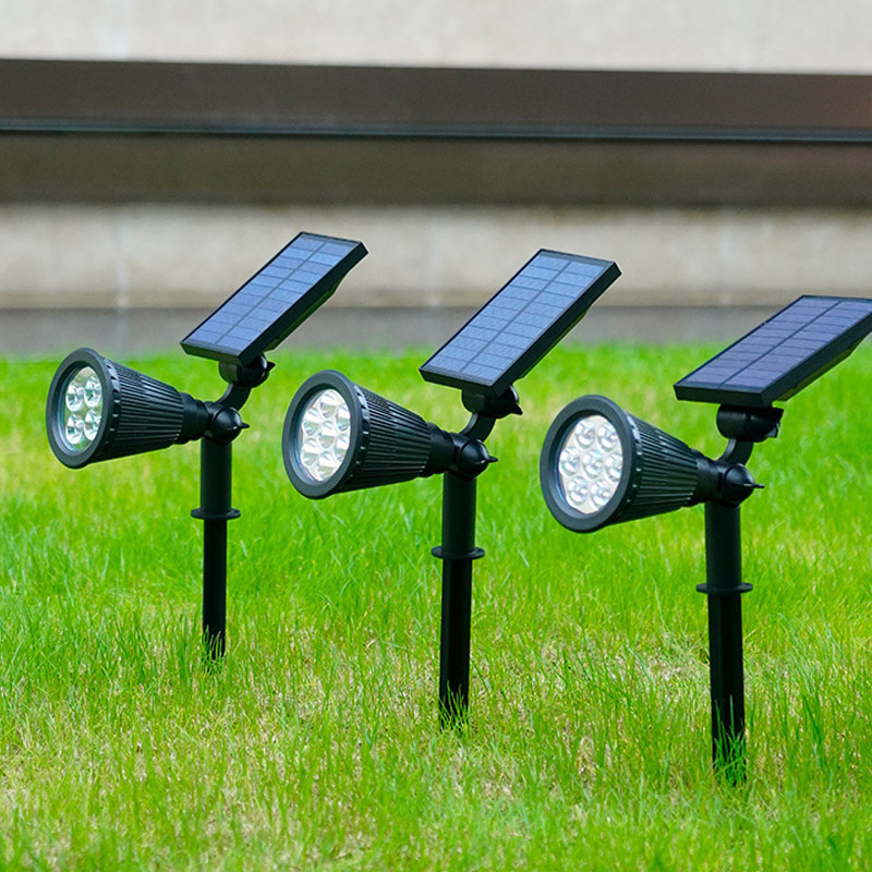 Solarer LED-Außenstrahler – automatische Gartenbeleuchtung ohne Strom