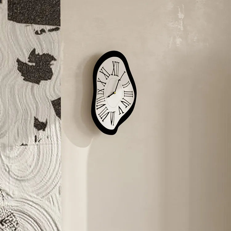 Wall Clock with Roman Numerals – Silent Quartz Movement