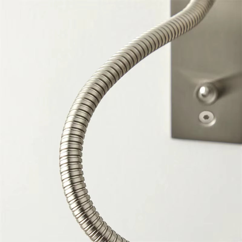 Wandleselampe mit flexiblem Arm und drei Lichtfarben