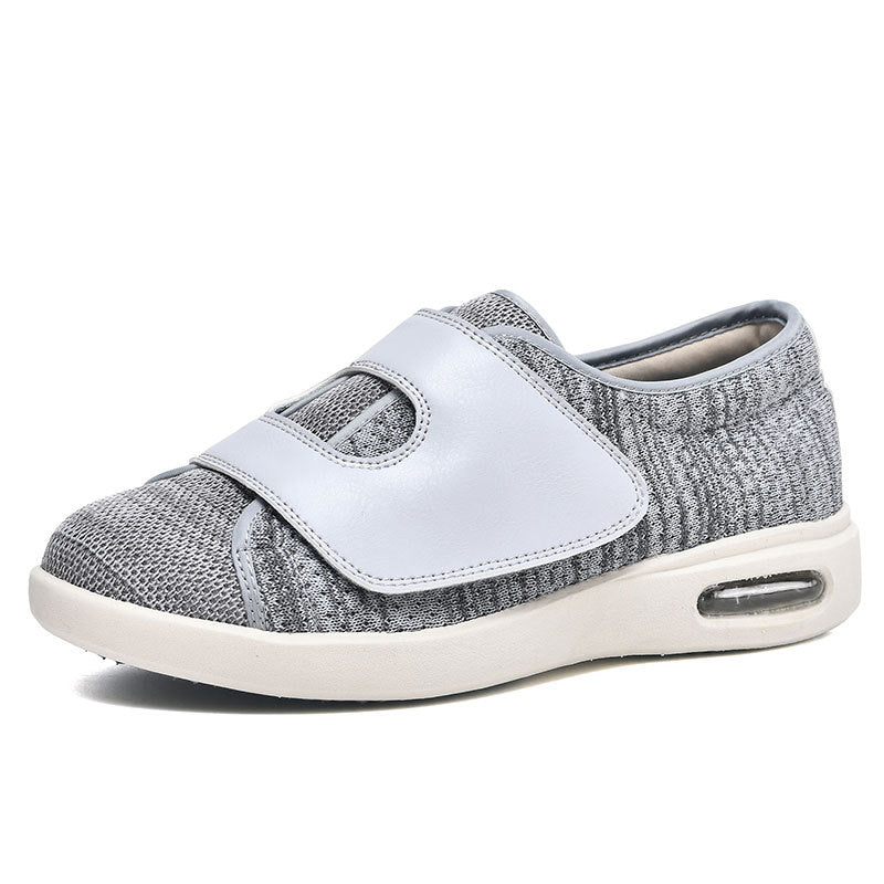 Wide diabetic shoes for swollen and wide feet