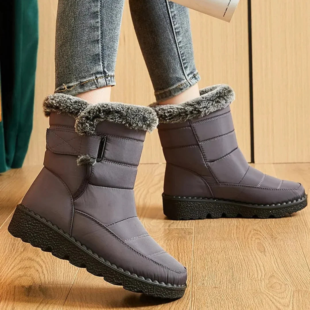 Lined women's winter boots - water-repellent & slip-resistant
