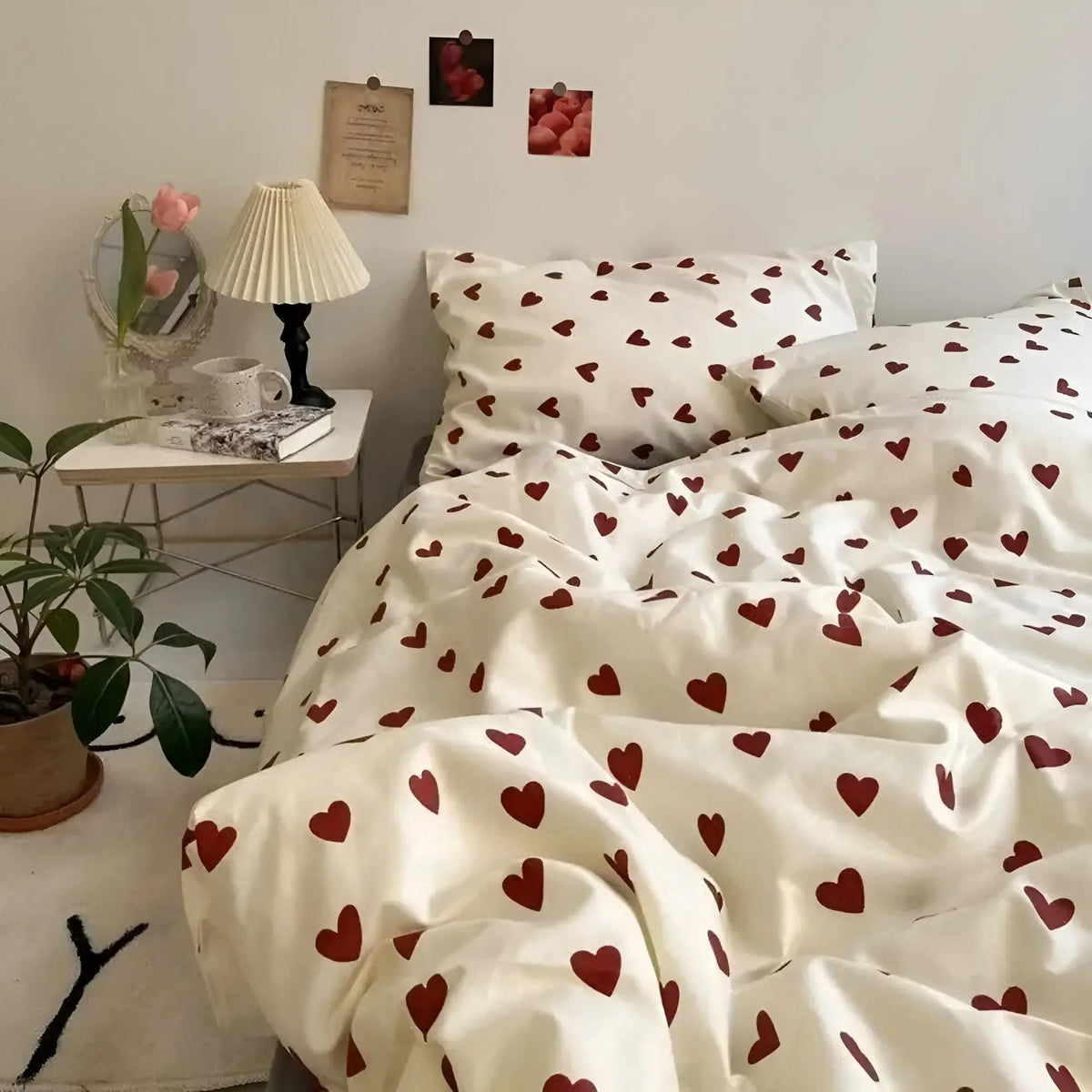 Heart-pattern bedding set – 100% cotton for romantic bedrooms