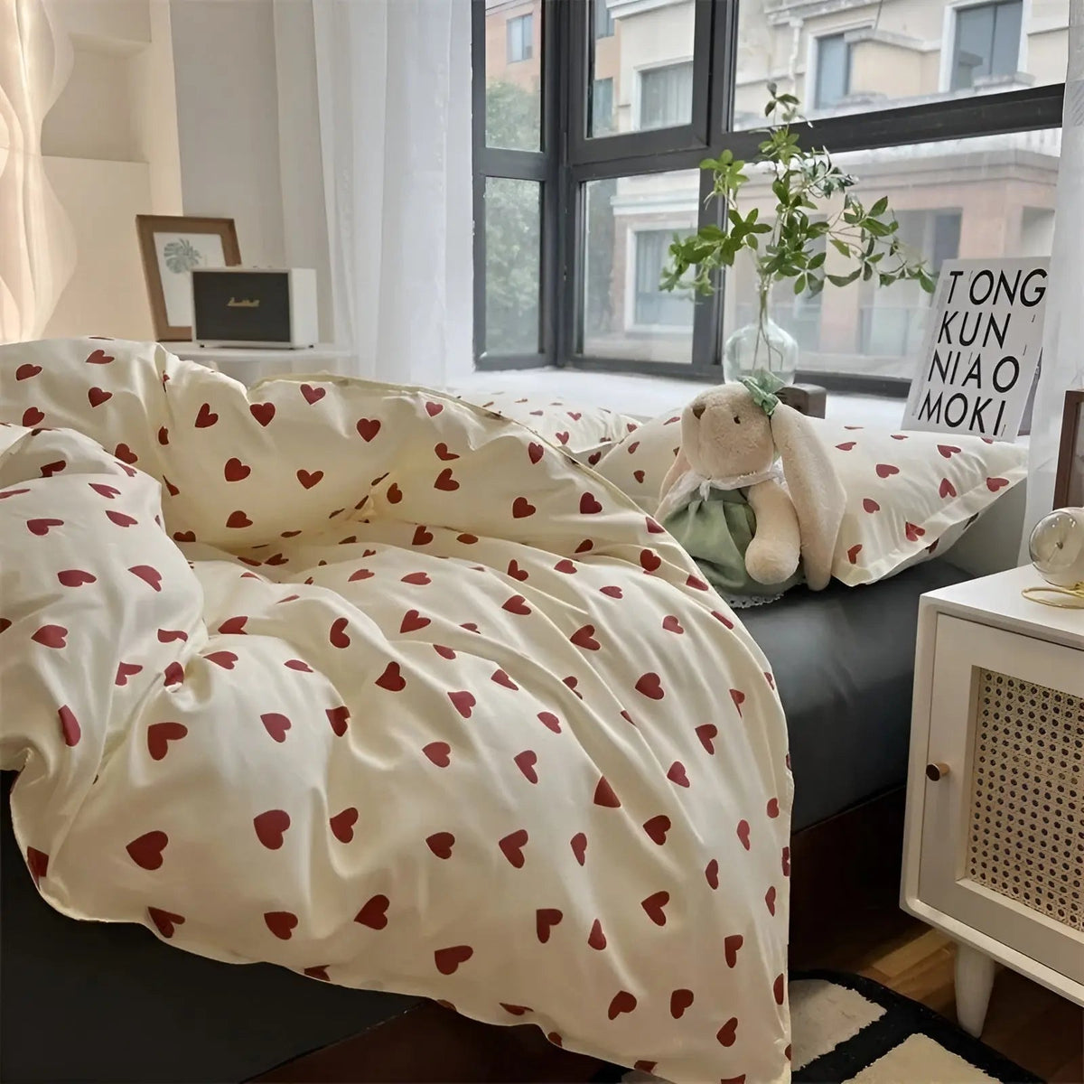Heart-pattern bedding set – 100% cotton for romantic bedrooms