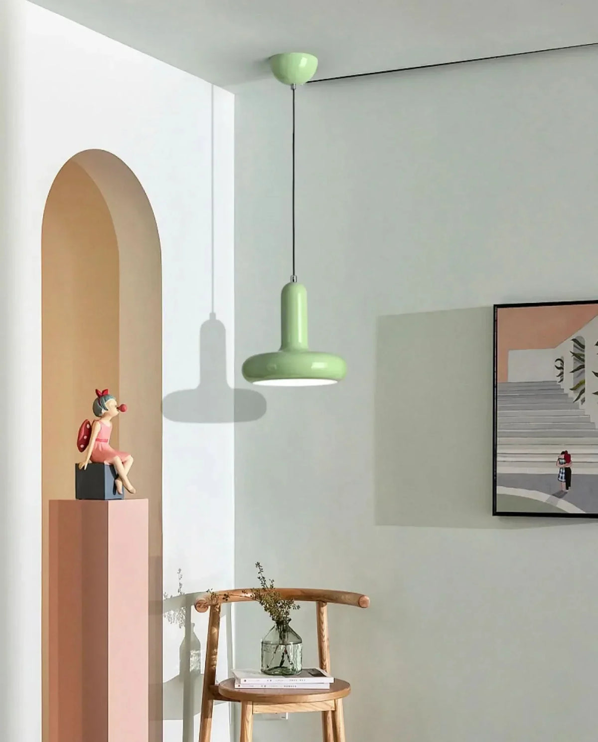 Minimalist metal pendant light - elegant design