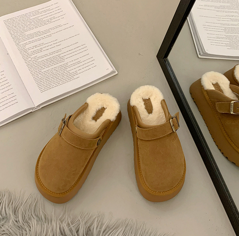 Women's suede slippers - warm, soft, and slip-resistant