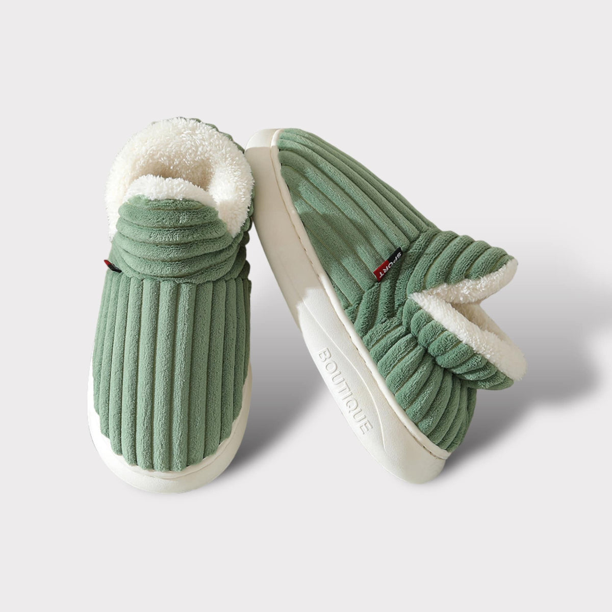 Warm winter slippers with fleece lining and non-slip sole