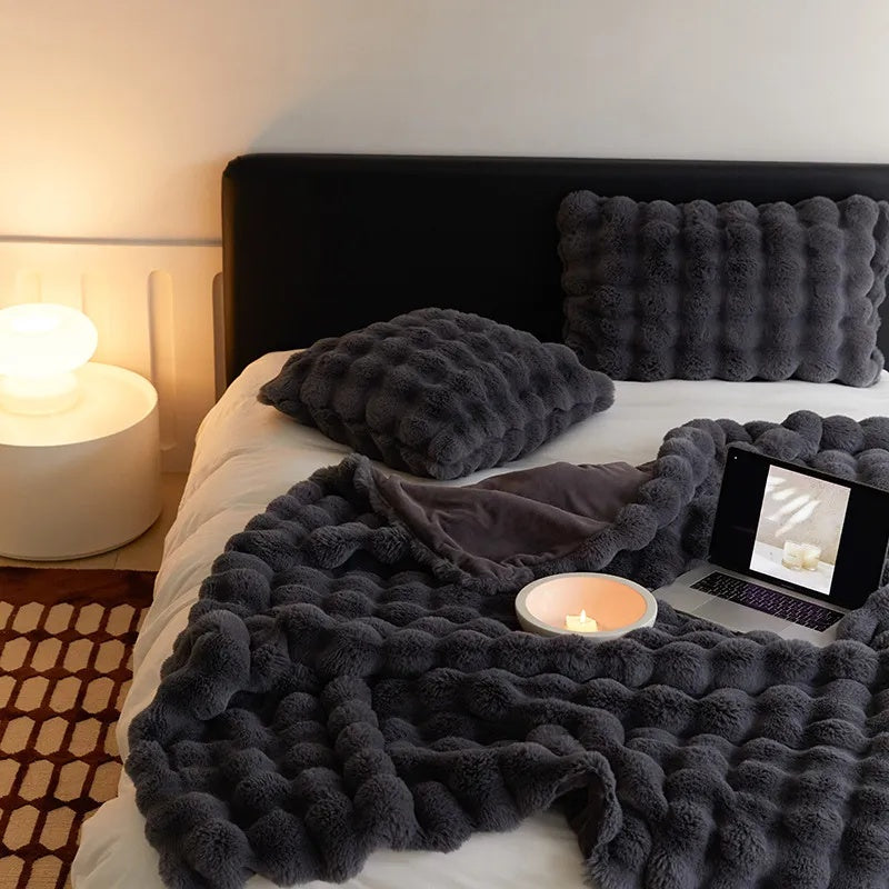 Faux Fur Blanket - Extra Soft Cozy Blanket for Every Season