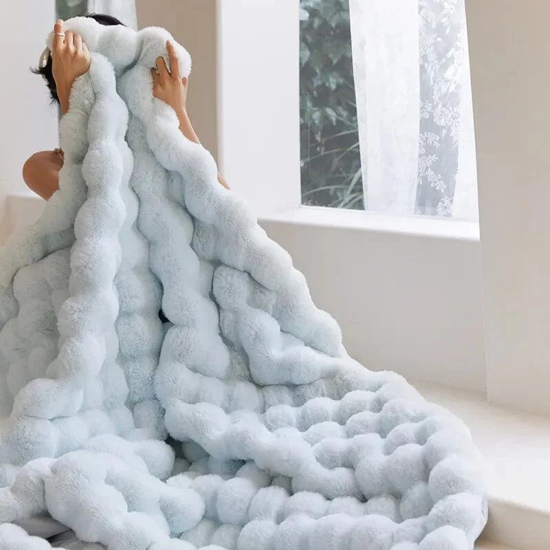 Faux Fur Blanket - Extra Soft Cozy Blanket for Every Season