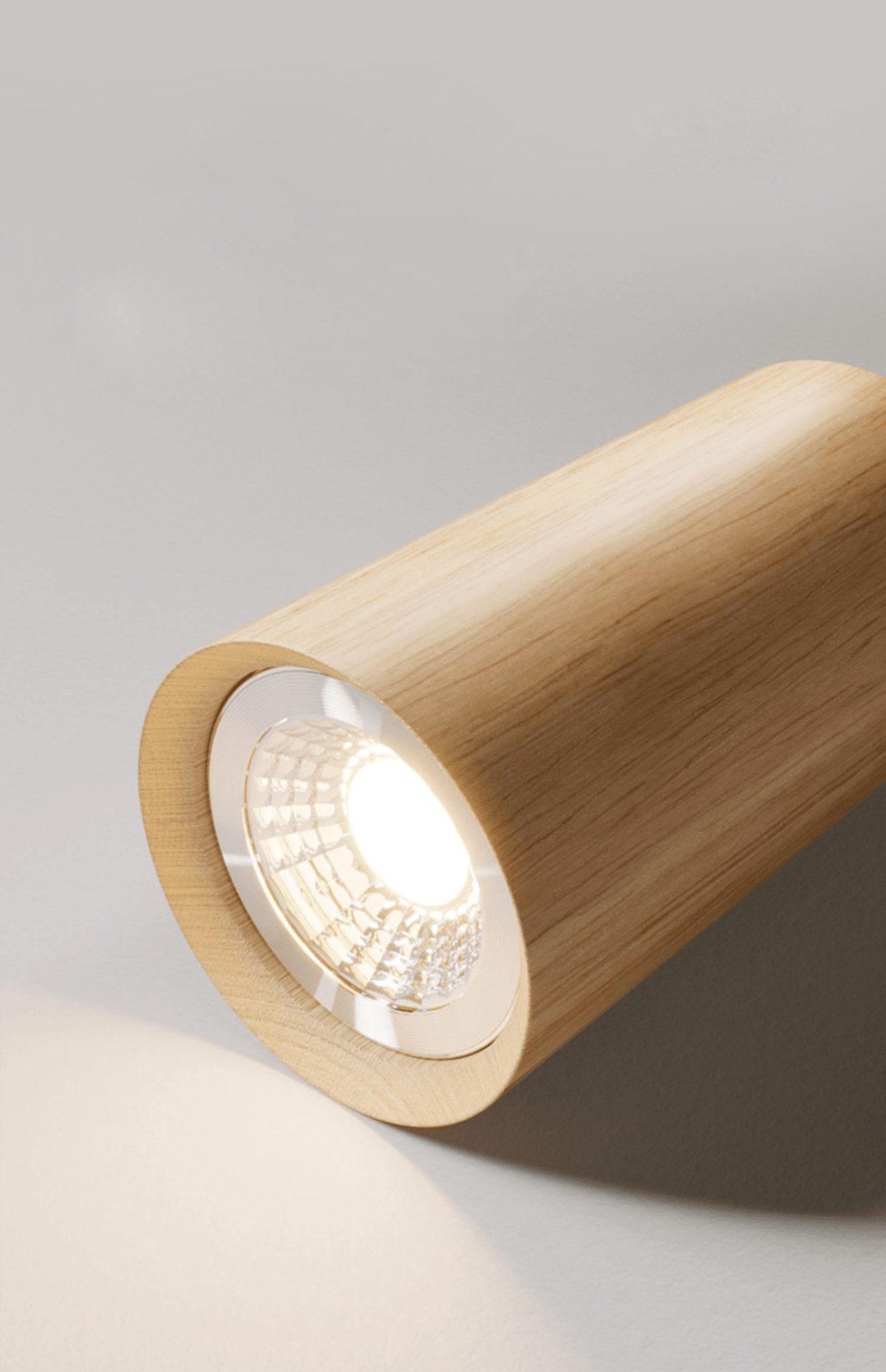 Holz Deckenlampe Verstellbar mit Warmem Licht – Minimalistisch