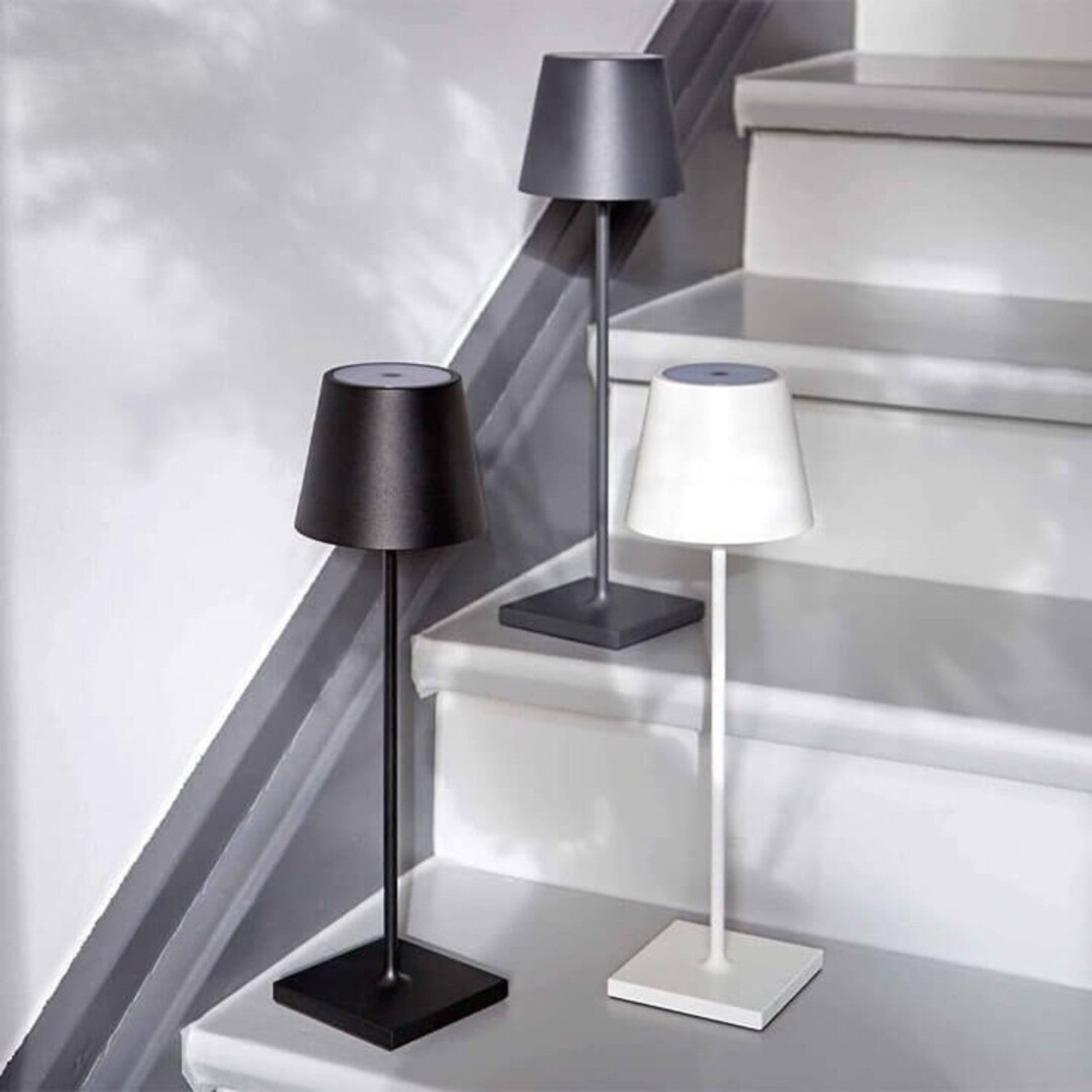 Kabellose LED-Tischlampe mit Touch-Dimmer und USB-C Akku