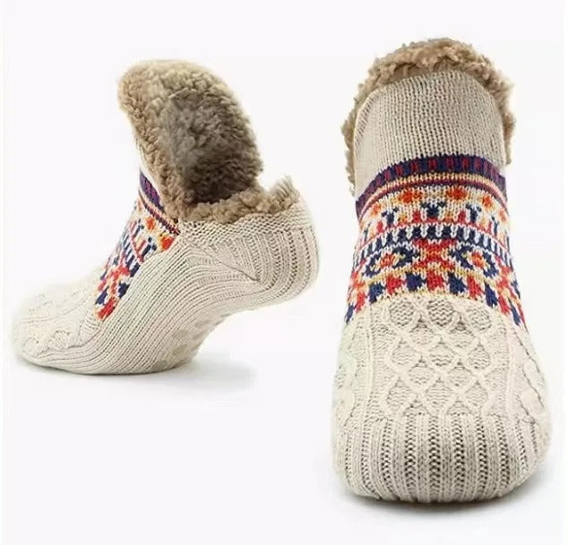 Warme Hausschuhe Socken mit Antirutsch-Sohle für sicheren Halt