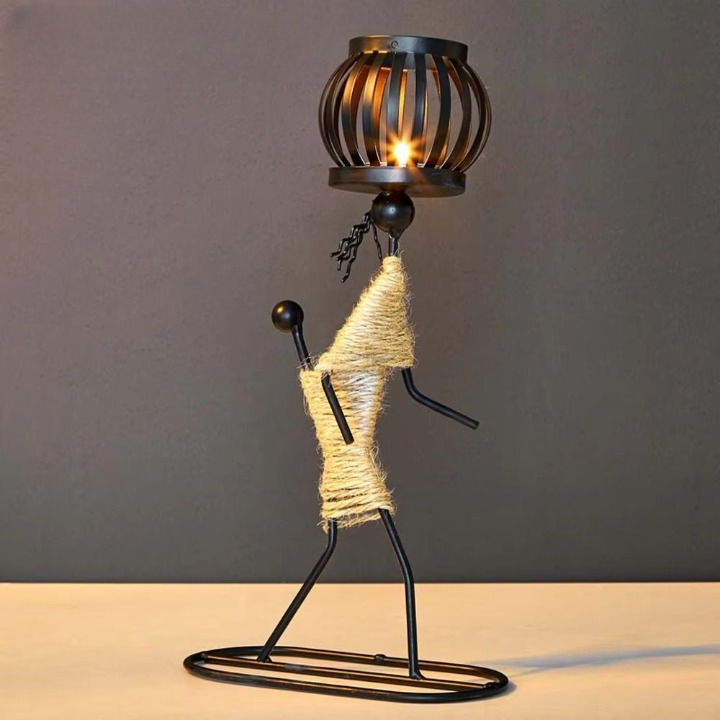 Kerzenhalter mit Metallfigur im Vintage-Stil – dekorative Laterne für Zuhause