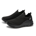 Slip-On sneakers for women and men - comfortable and minimalist